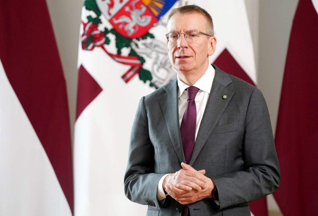 Valsts prezidents turpinās sarunas ar Saeimas frakciju pārstāvjiem par jaunas valdības izveidi