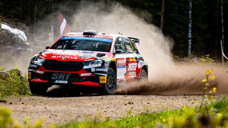 Seska ekipāža ERC Skandināvijas rallijā pēc astoņiem ātrumposmiem ceturtā