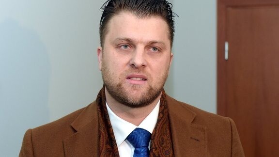 Bijušā maksātnespējas administratora Sprūda krimināllietu tiesa turpinās skatīt septembrī