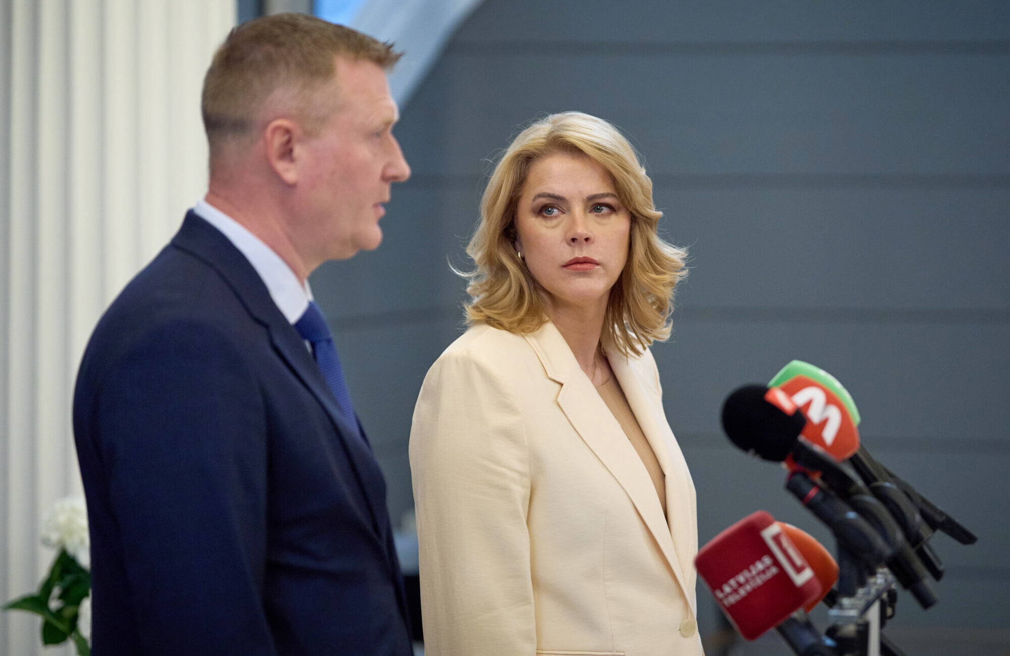 Nedēļas politikas apskats: Trejkāju ķeblis salūza brakšķēdams