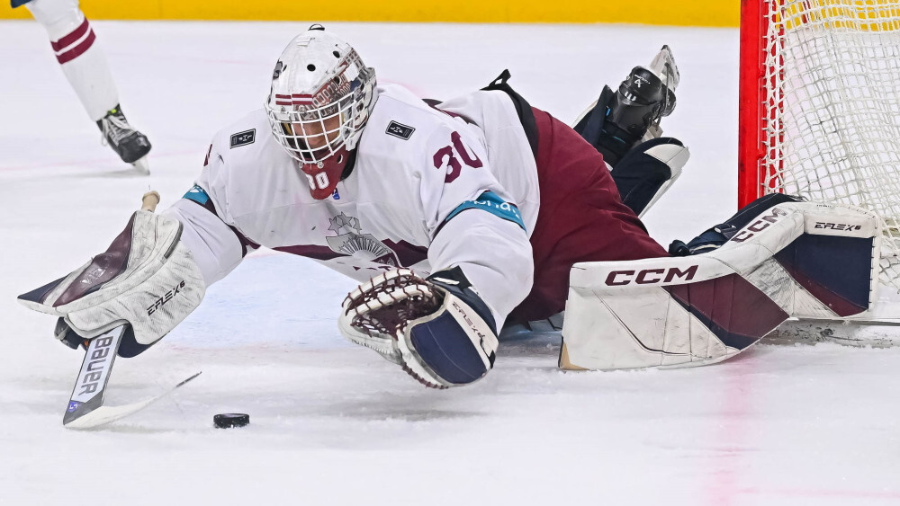 Video: Latvijas U-18 hokejisti pasaules čempionāta pusfinālā piekāpjas slovākiem
