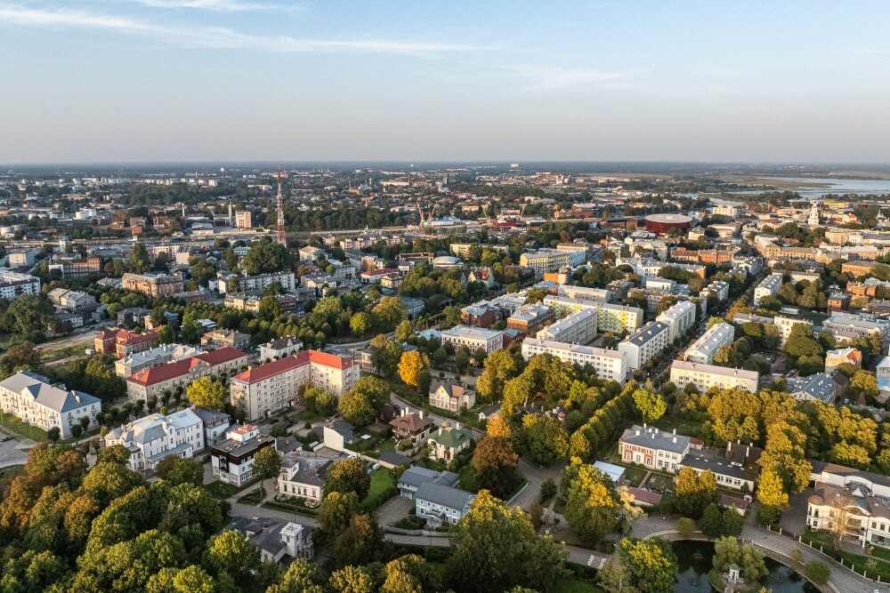 Liepājniekus aicina piedalīties aptaujā par pilsētas zaļo zonu attīstību