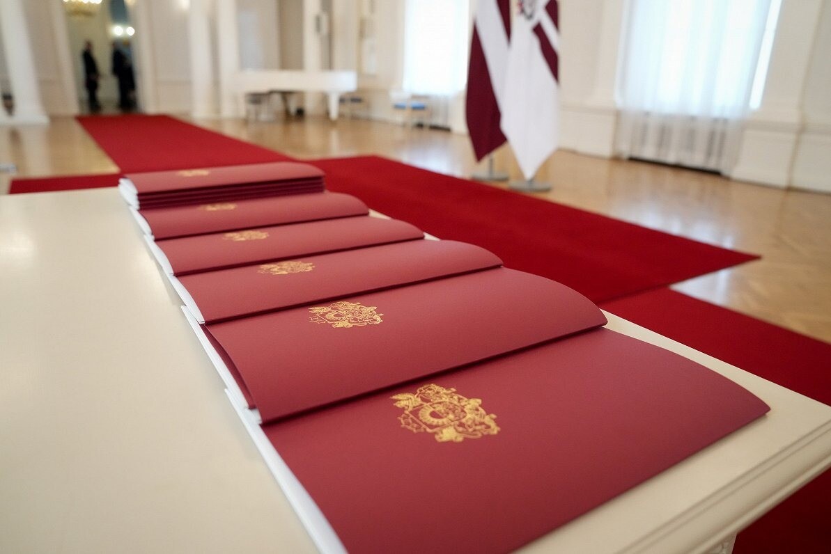 Latvijā akreditēsies jauni Turcijas, Serbijas, Melnkalnes un Ekvadoras vēstnieki