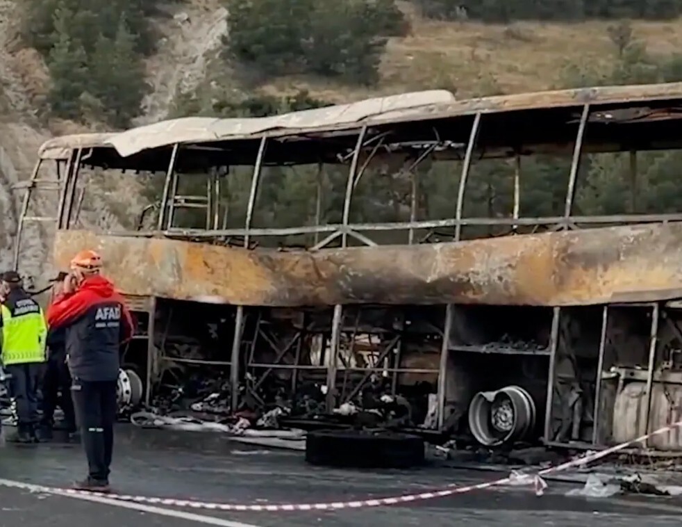 Autobusa katastrofā Turcijā astoņi bojāgājušie