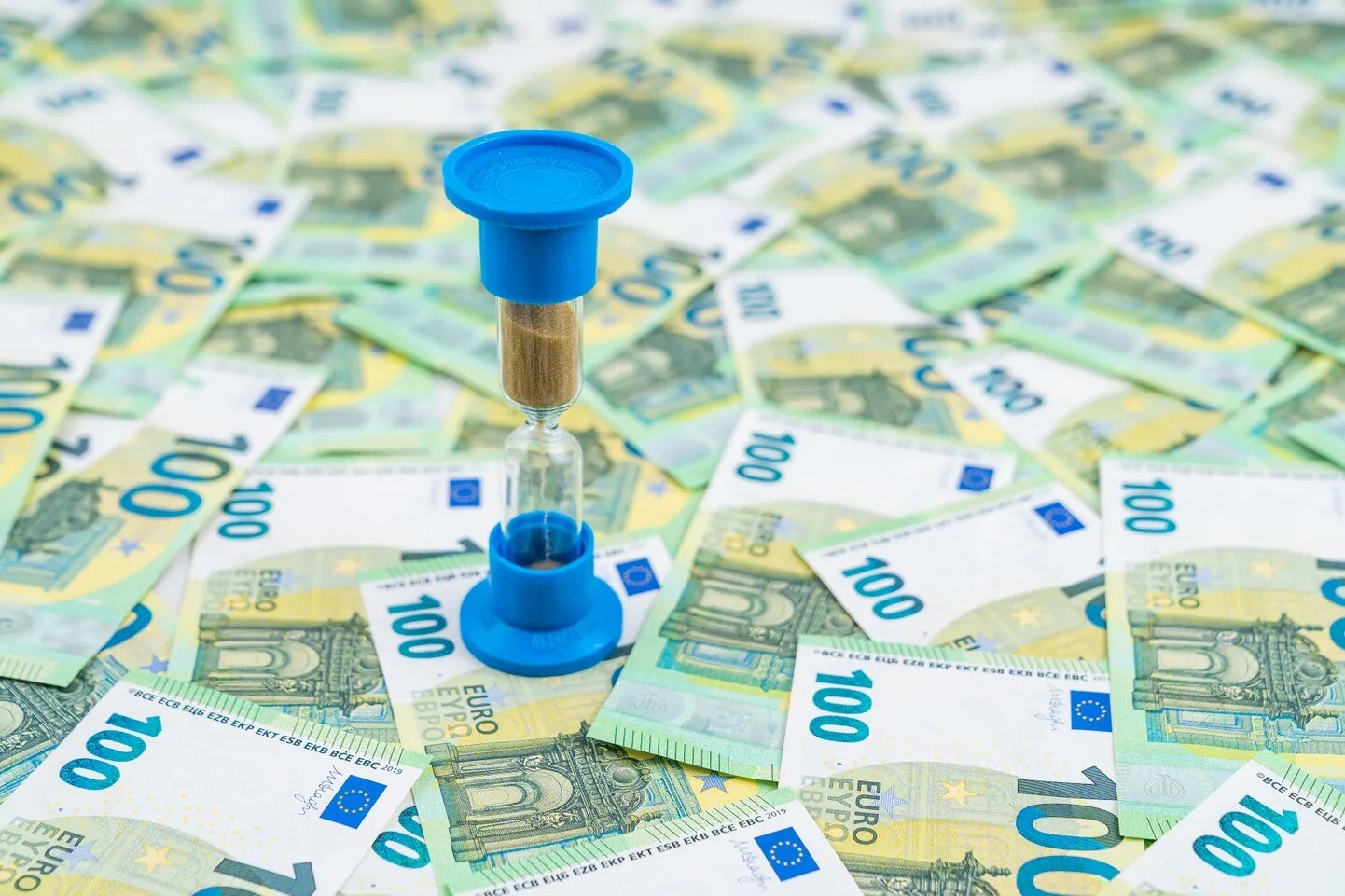Vecuma pensijas vidējais apmērs martā nedaudz pārsniedzis 680 eiro