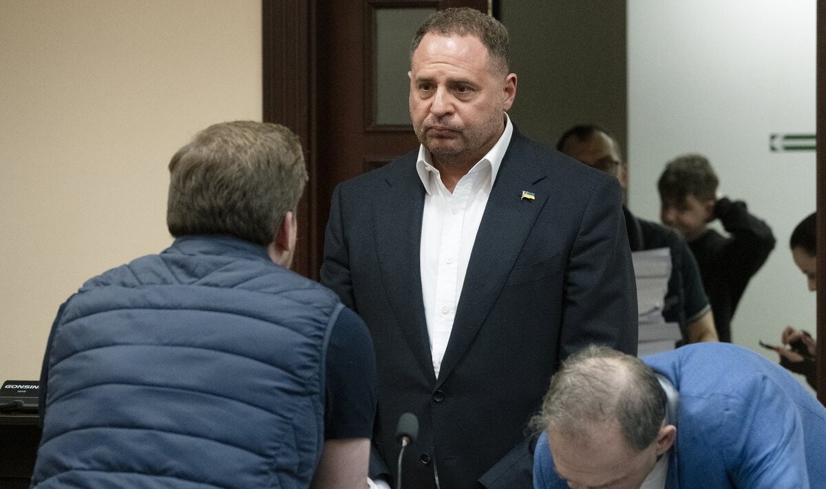 Jermakam izdevies savākt tiesas noteikto drošības naudu