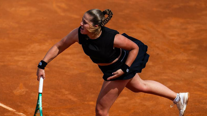 Ostapenko iekļūst Romas “WTA 1000” turnīra astotdaļfinālā
