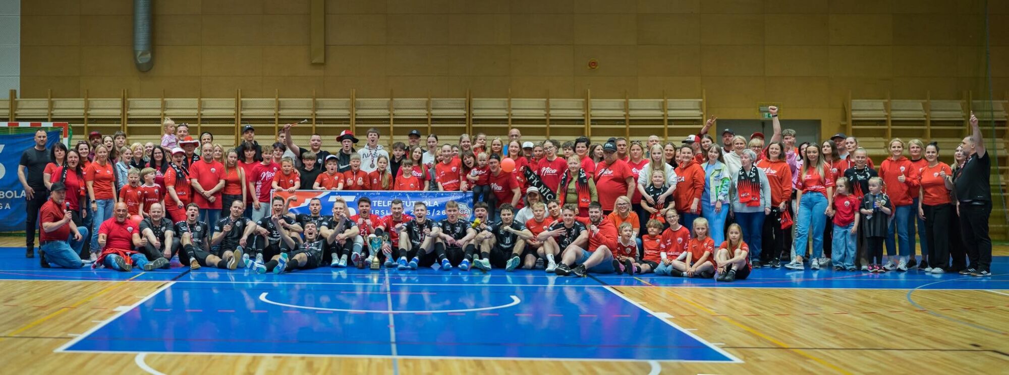Nīcas telpu futbolisti beidzot uzkāpa bronzas kalnā