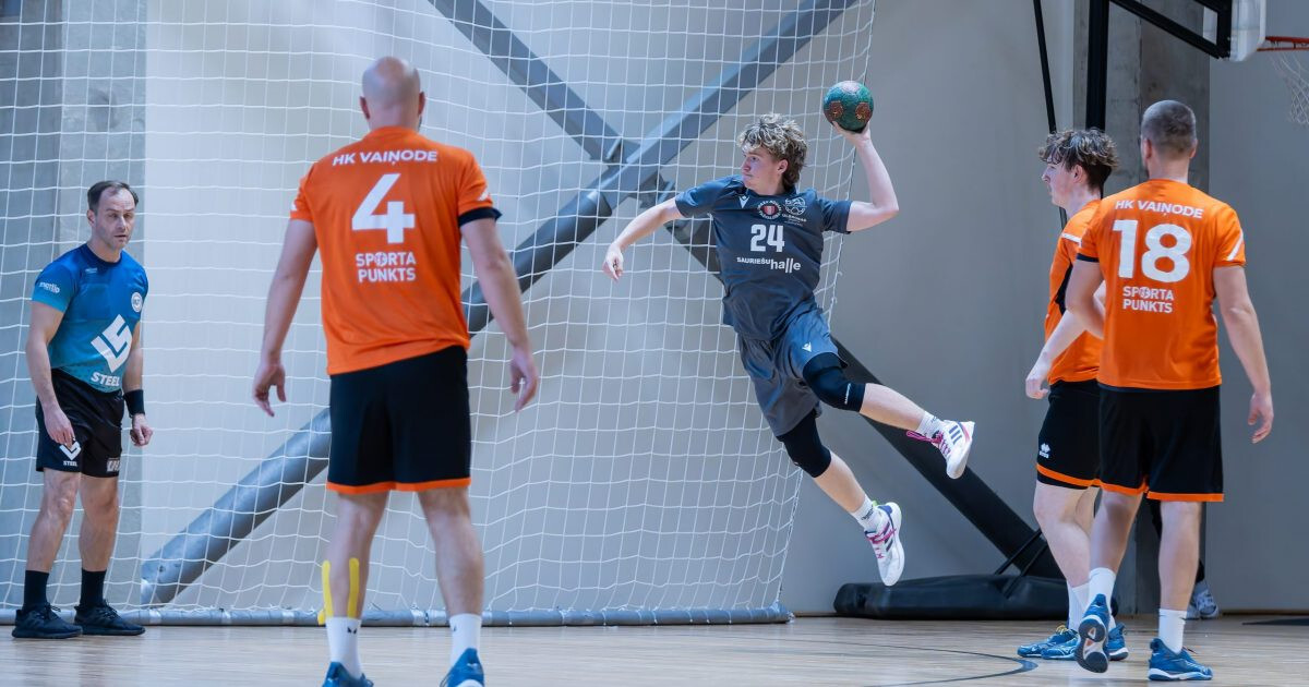 Mūsu handbolisti piekāpjas pirmajā bronzas cīņā