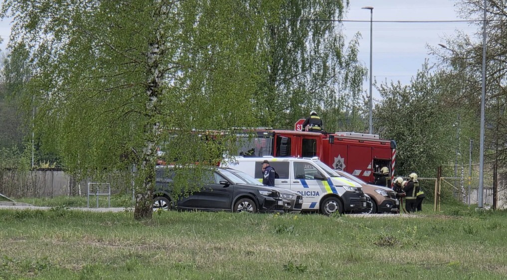 Šodien atsāks meklēt otru nokritušo dronu