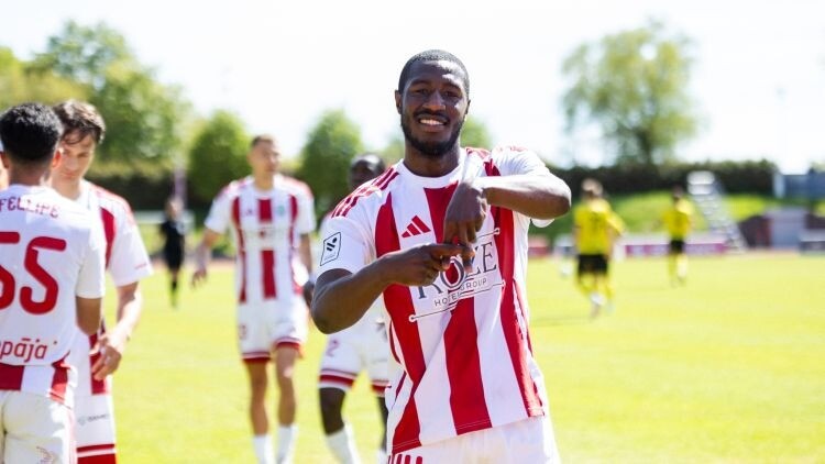 “Liepājas” futbolisti virslīgas mačā sakauj tukumniekus