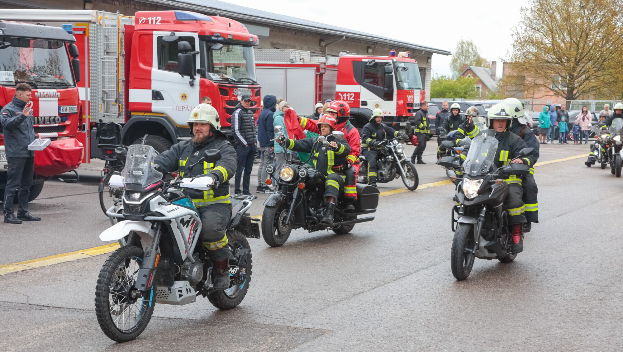 Svētdien Liepājā notiks ugunsdzēsēju glābēju moto brauciens