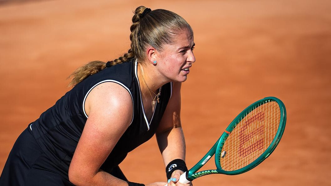 Ostapenko Francijas atklātā čempionāta otrajā kārtā tiksies ar Lineti