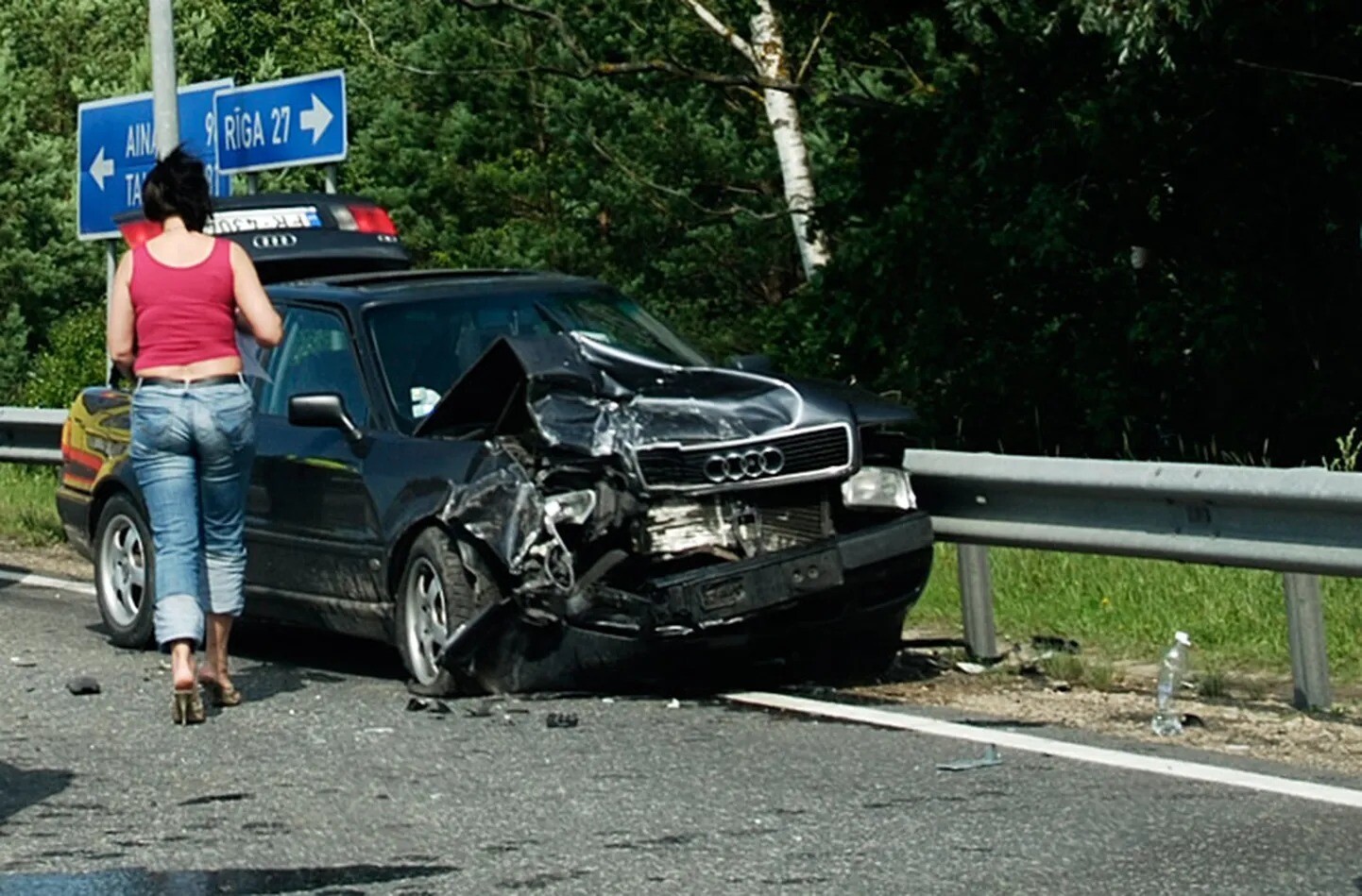 Piektdien ceļu satiksmes negadījumos cietis 21 cilvēks
