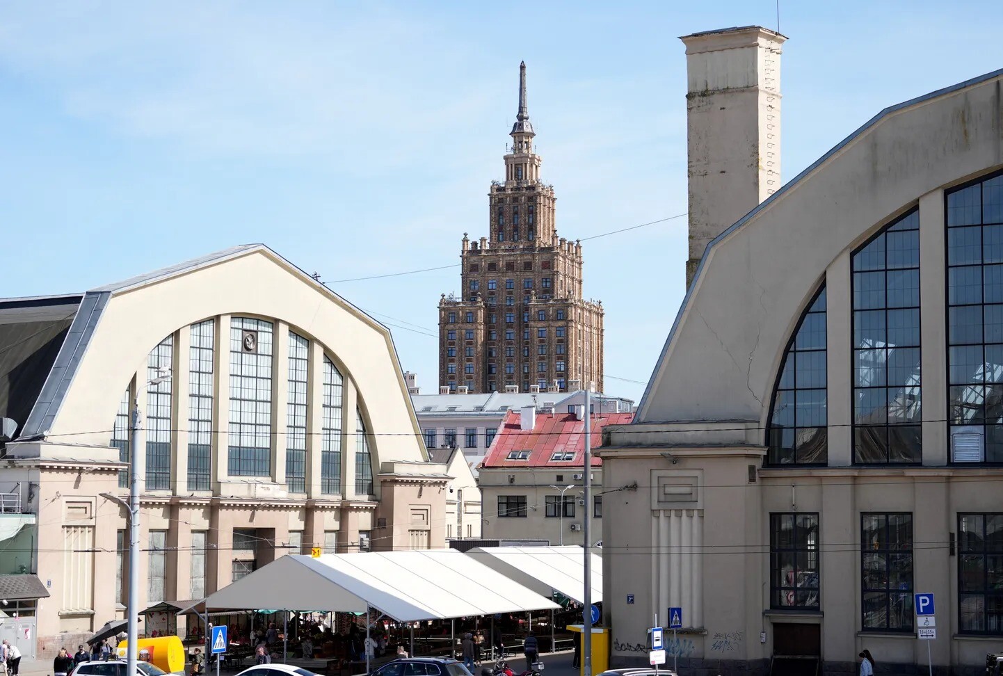 Rīgas Centrāltirgus Gaļas paviljona stāvoklis jau ilgu laiku esot bijis “Rīgas namu” redzeslokā
