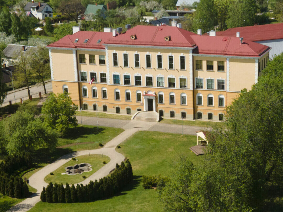 Vidzeme: Slēdz “Mazo ģimnāzistu” grupu