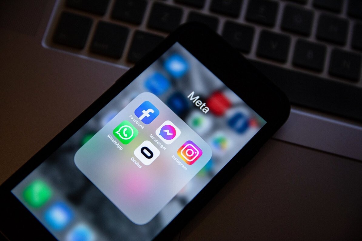 Malaizija aizliedz bērniem veidot kontus sociālajos tīklos