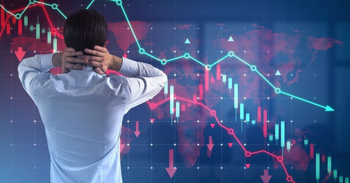 Akciju cenas pasaules biržās pieaug, naftas cenas krītas