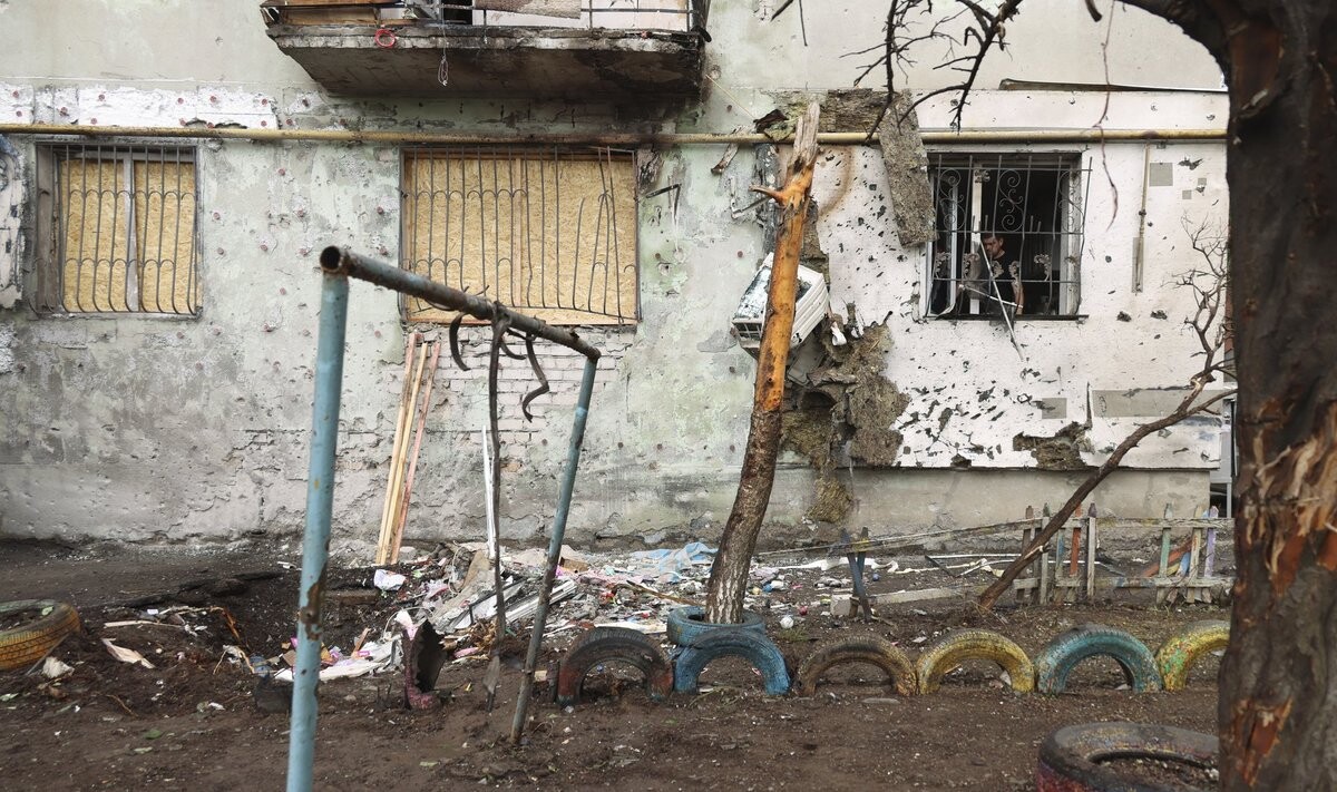 Krievija uzbrukusi Ukrainai ar ballistisko raķeti un 293 droniem