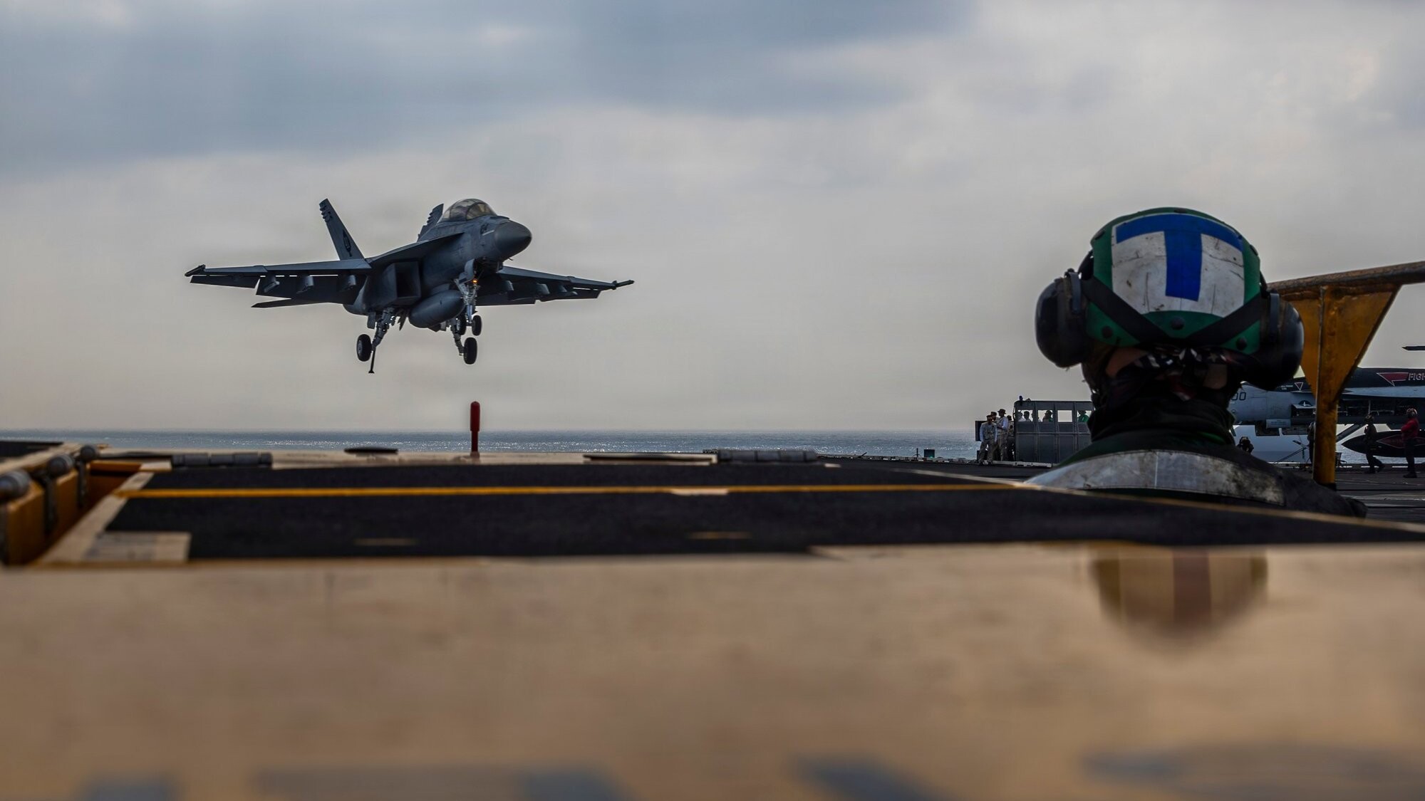 ASV veic triecienus radaru un dronu kontroles punktiem Irānā