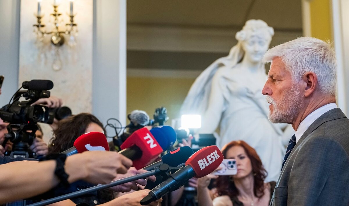Pavels apstrīd Babiša pilnvaras pārstāvēt Čehiju NATO samitā