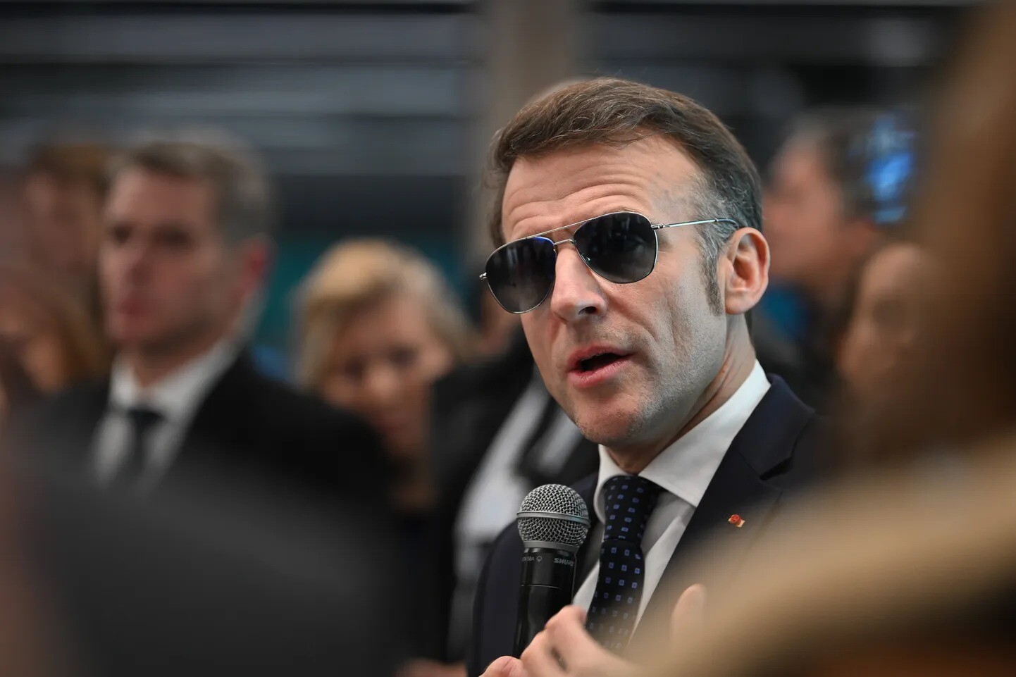 Makrons: Zelenskis piedalīsies G7 samitā