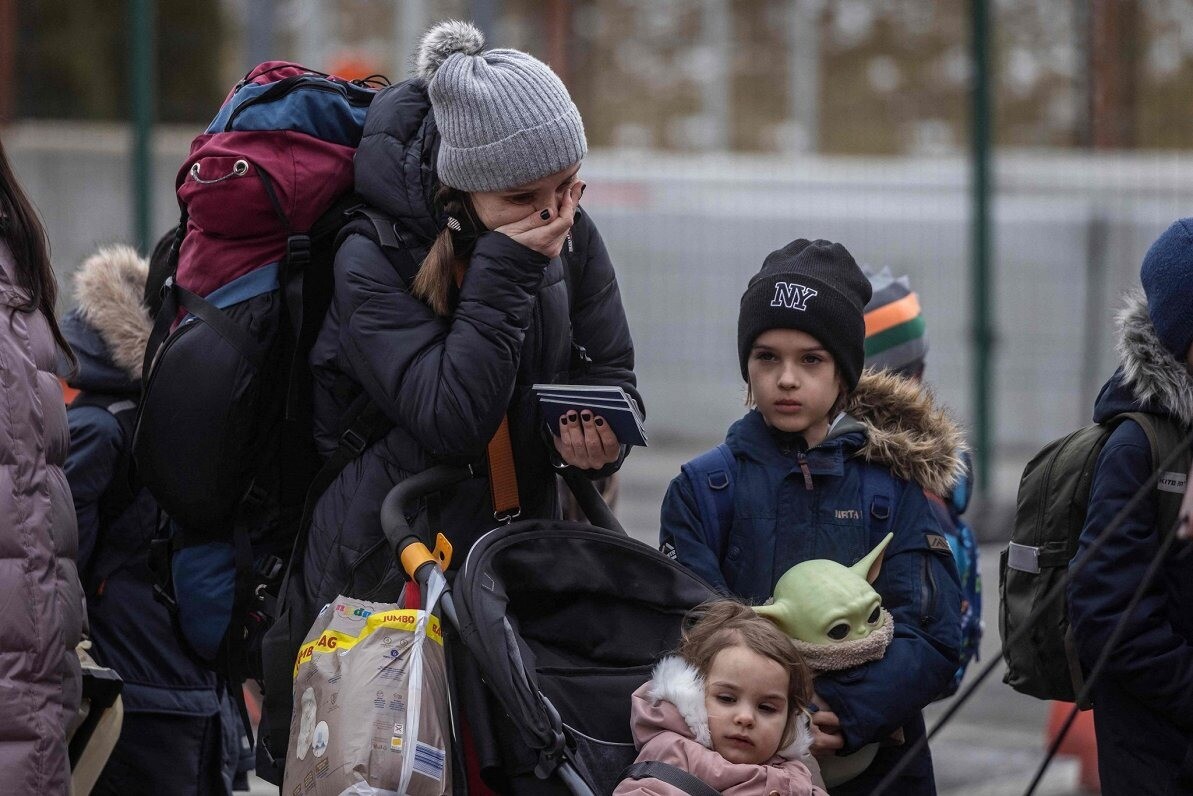 Kijiva: Krievijas agresijas dēļ vairāk nekā 5,7 miljoni ukraiņu bijuši spiesti doties uz ārzemēm