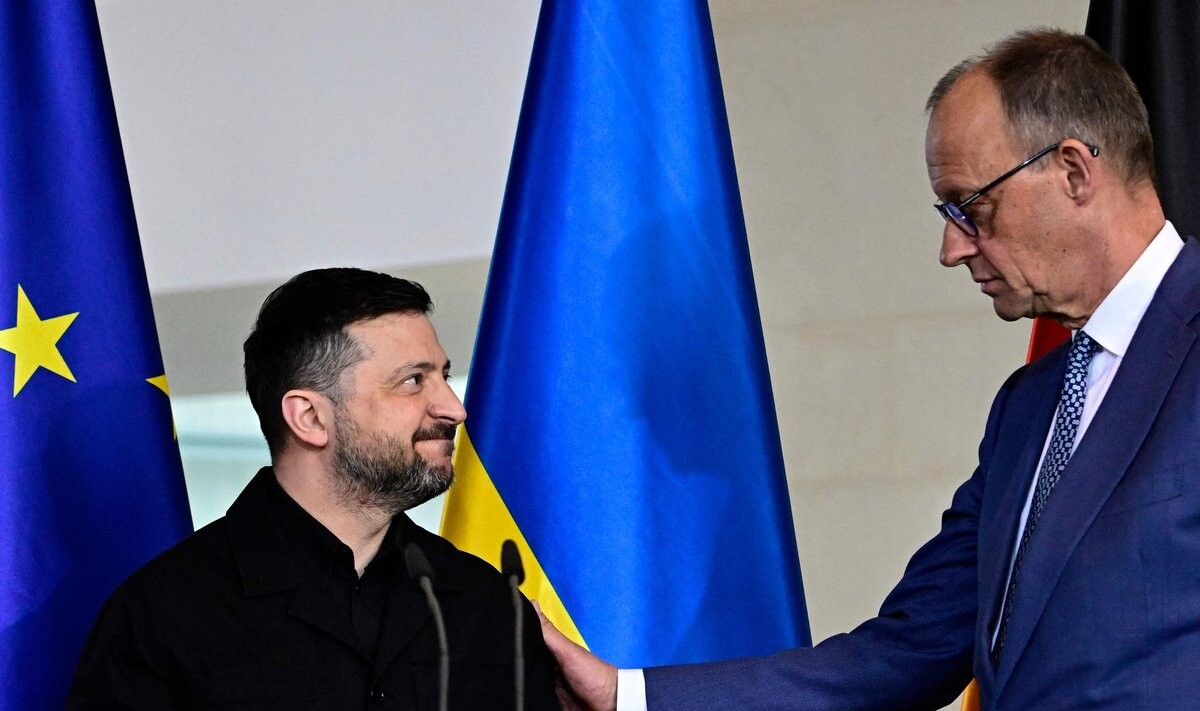 Mercs un Makrons Rietumbalkānu samitā mudina paātrināt ES paplašināšanos
