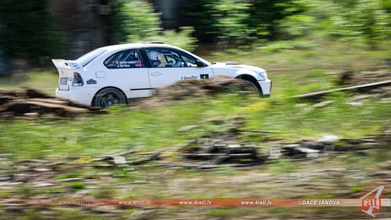 Minirallijā “Karosta” uzvar Dombrovskis/Seržāns ar “BMW”
