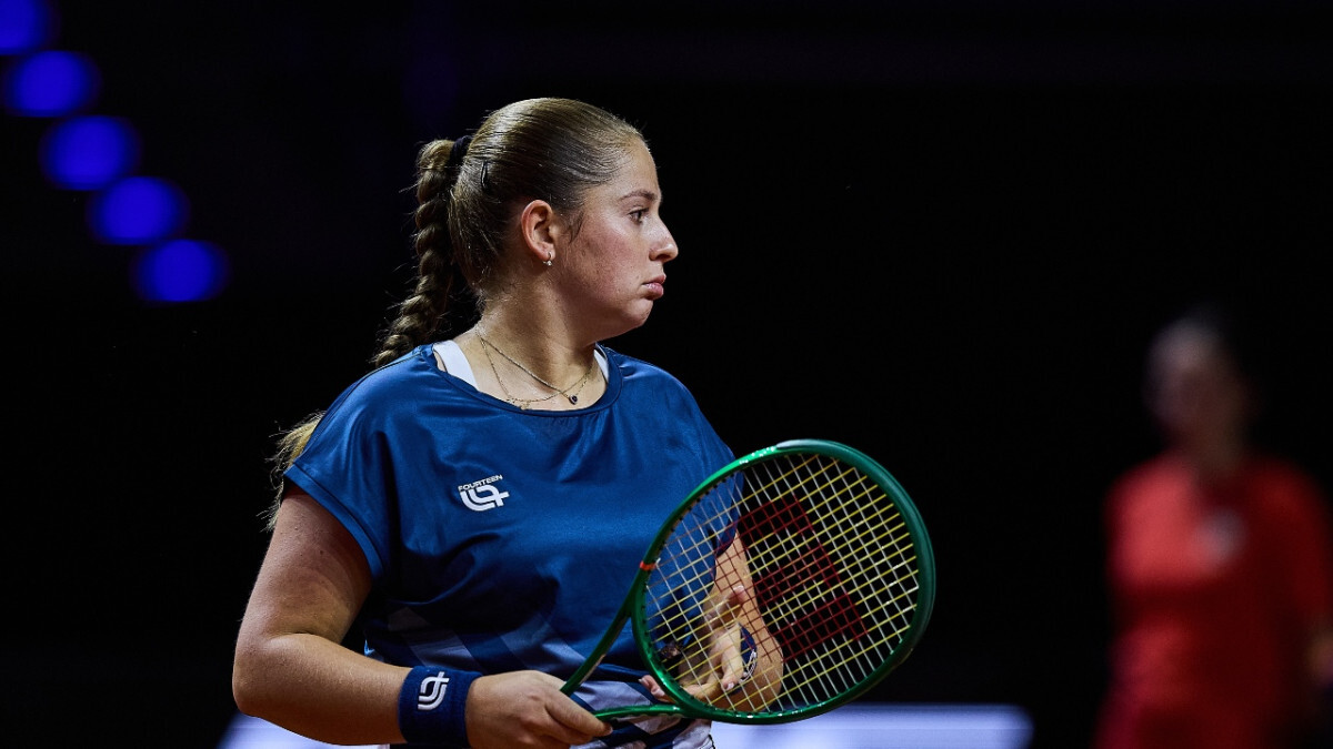 Ostapenko Īstbornas “WTA 250” turnīra pirmajā kārtā tiksies ar britu tenisisti Džonsu