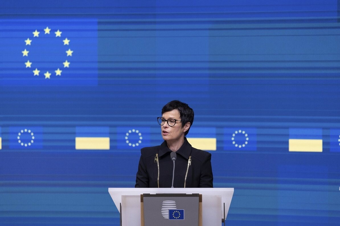 ES paplašināšanās komisāre nosauc datumu Ukrainas pievienošanās sarunu sākšanai