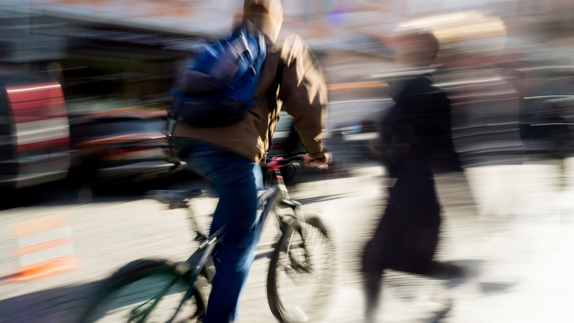 Trešdien ceļu satiksmes negadījumos cietuši pieci gājēji un pieci velosipēdisti