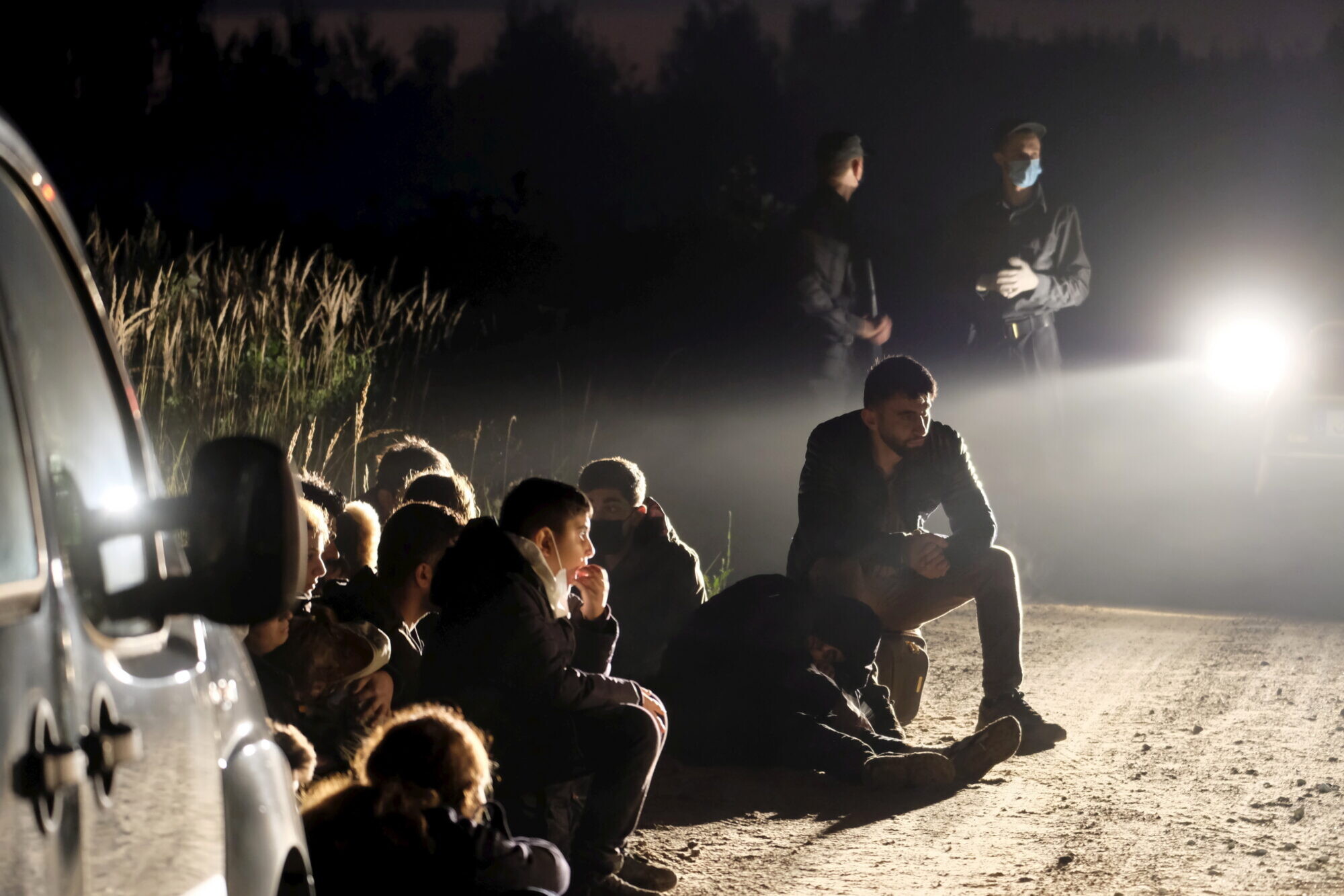 Brīvdienās novērsti 163 nelegālo migrantu mēģinājumi šķērsot robežu