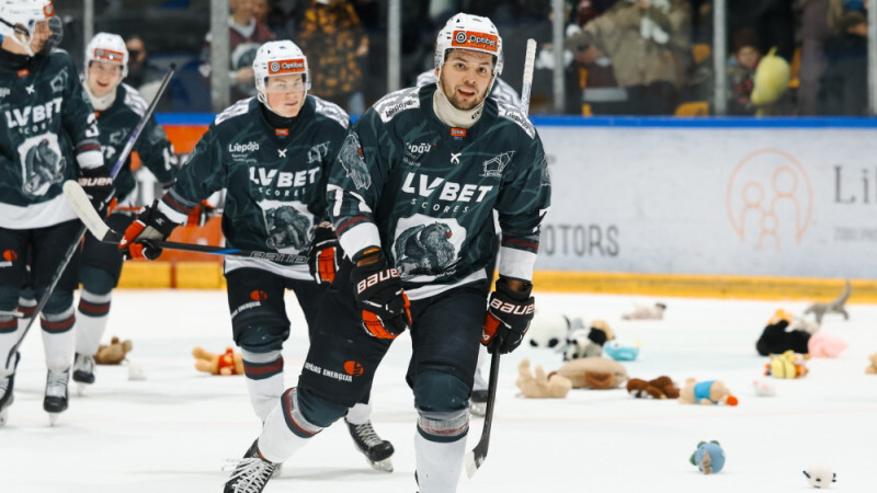 “Liepājas” uzbrucējs Kevins Strādnieks pievienojas “Capitals” komandai