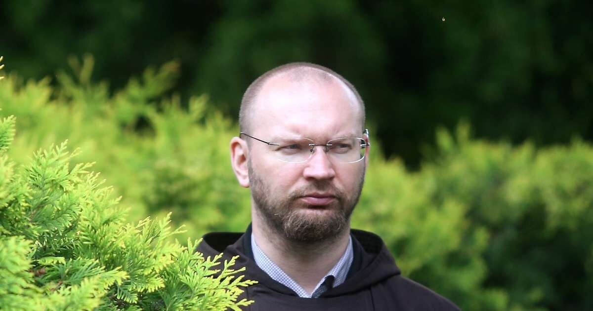 Bijušā katoļu draudzes prāvesta Damberga lietu par bērna seksuālu izmantošanu tiesa skatīs nākamgad