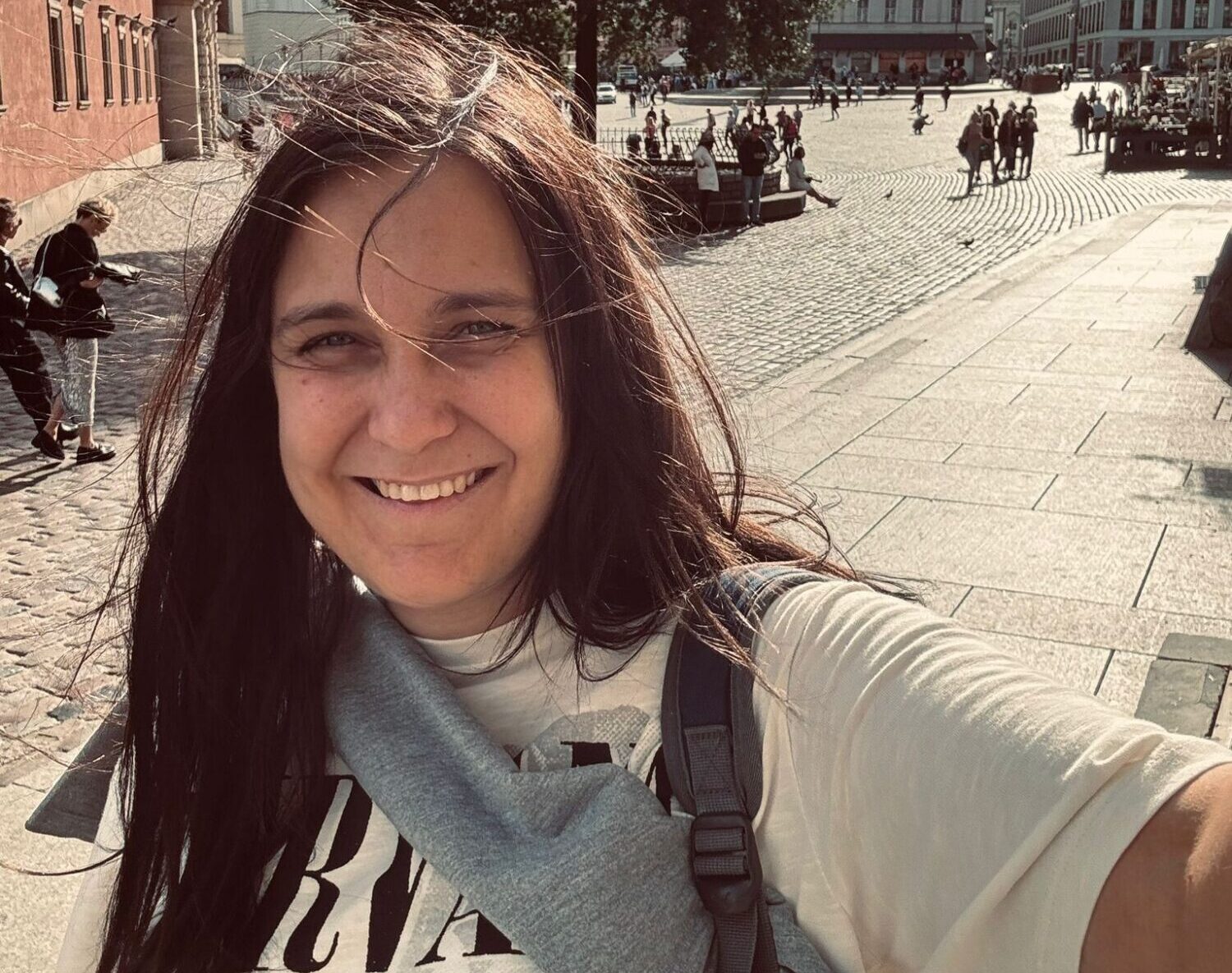 Lolita Ķergalve: Mājas kafejnīcu izēd tukšu