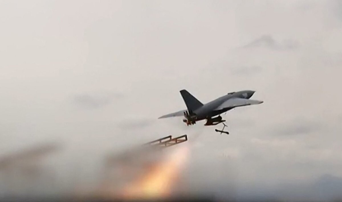 Irāna raida raķetes un dronus uz ASV militārajiem objektiem reģionā