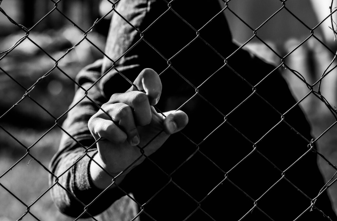 Bērni un jaunieši arvien biežāk nonāk Eiropas likumsargu uzmanībā saistībā ar radikalizāciju
