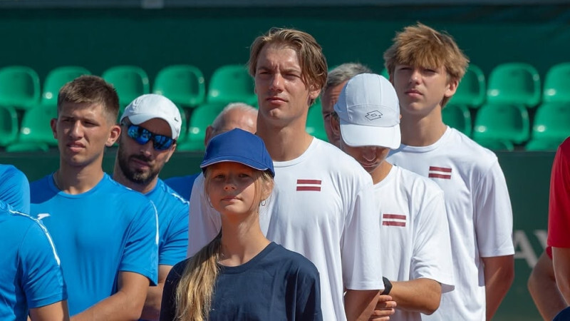 Latvijas tenisisti Deivisa kausa duelī pārspēj Melnkalni