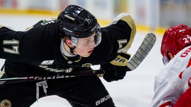 NHL draftā tiek izvēlēti arī Bērzkalns, Plūmiņš un Mūrnieks