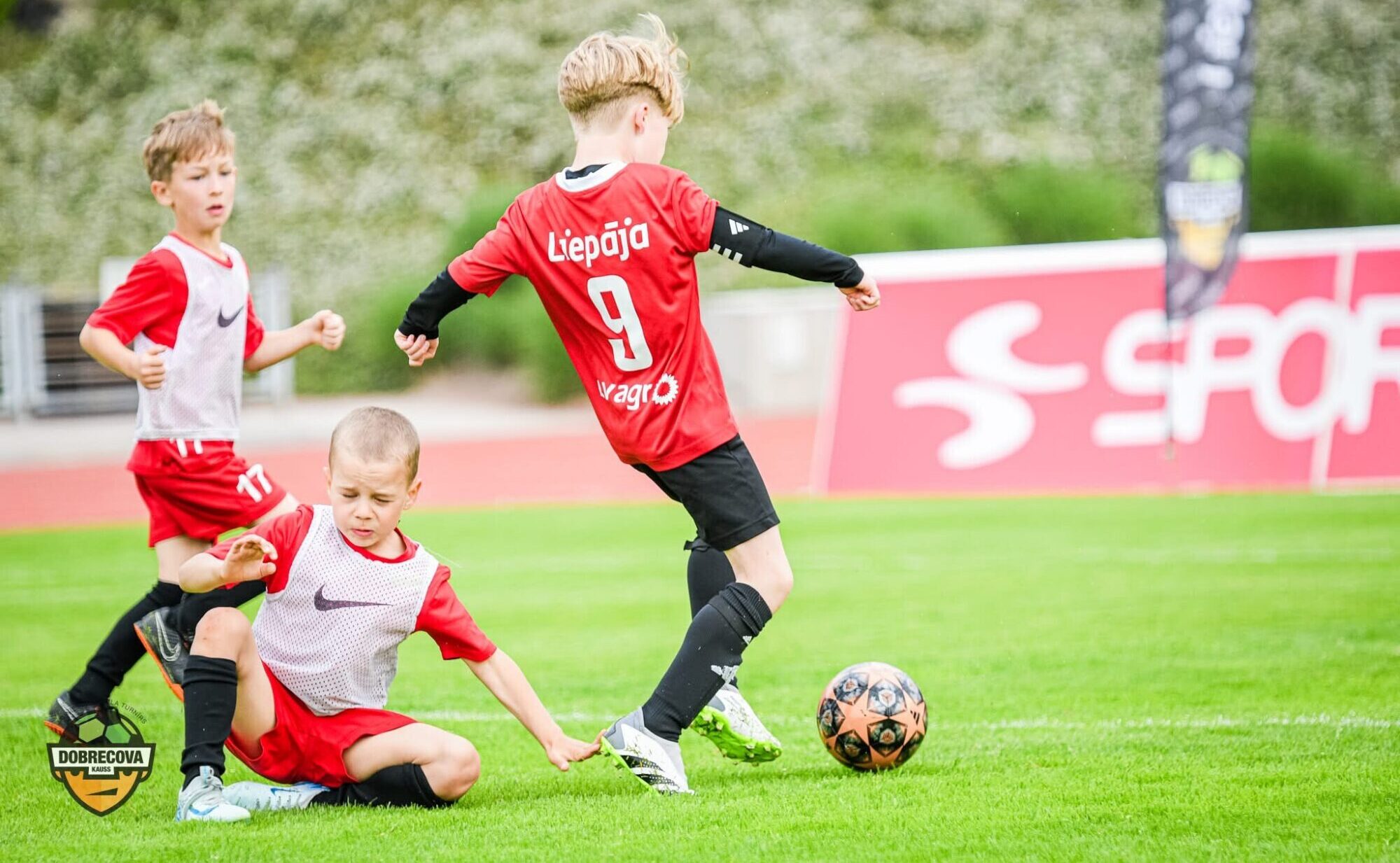 Sāksies bērnu un jauniešu futbola turnīra “Dobrecova Cup” jaunā sezona