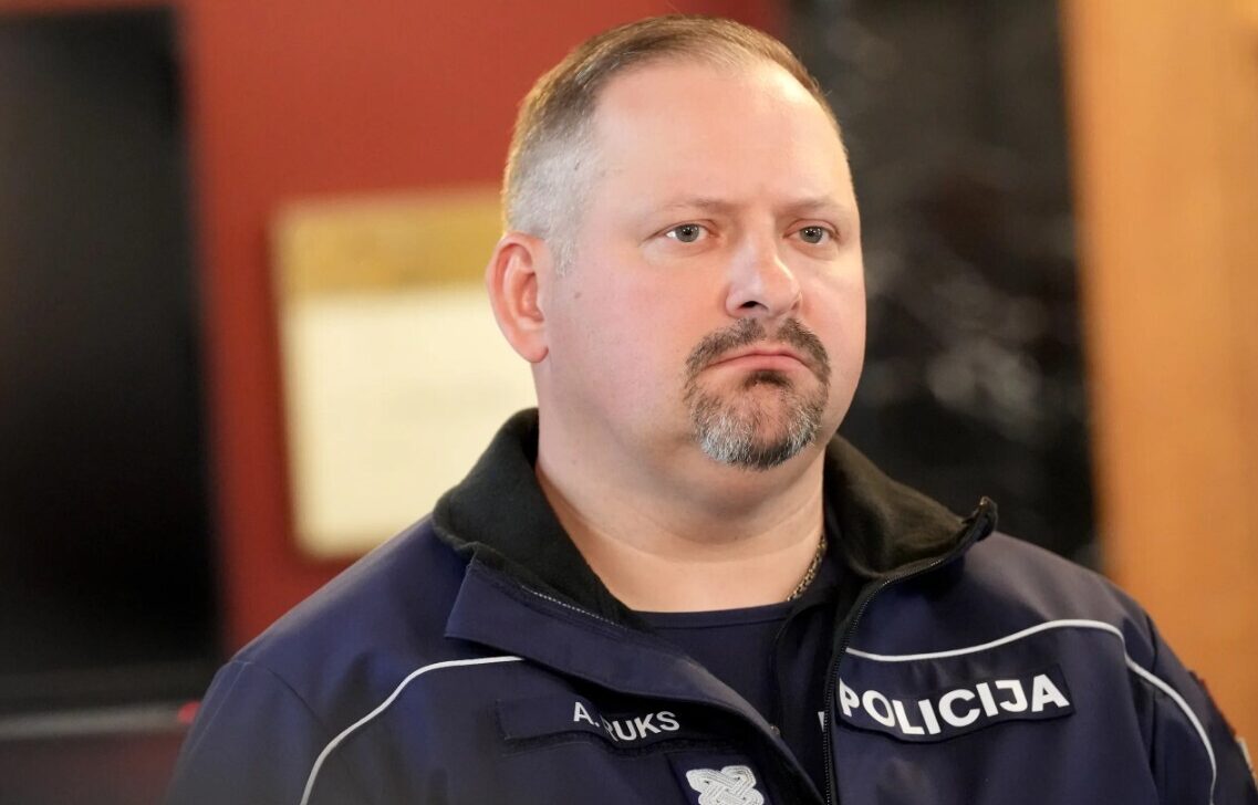 Ruks: Tīšu noziegumu izdarījušiem policistiem būtu jāatņem tiesības uz izdienas pensiju