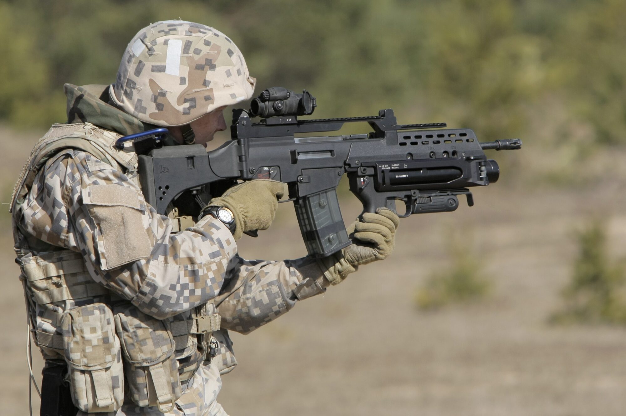 Pārdala 2,4 miljonus eiro individuālā ekipējuma iegādei armijai