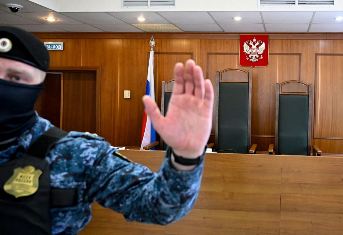 Krievijā par “valsts nodevību” notiesā Uzbekistānā nolaupīto Pirogovu