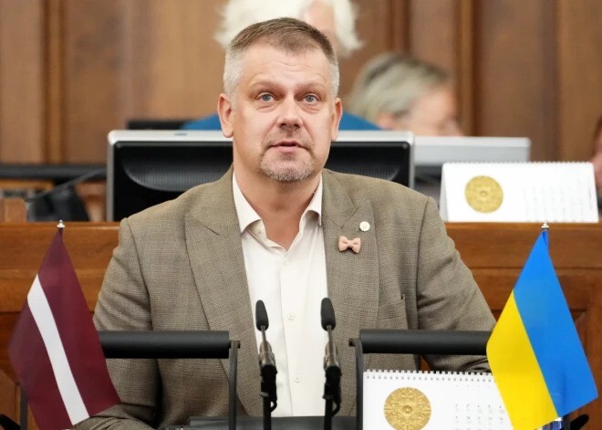 Deputāts Batņa pērn ienākumos guvis 66 985 eiro