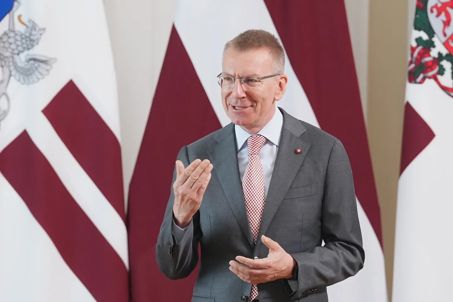 Rinkēvičs saņem Klaipēdas Universitātes goda doktora grādu