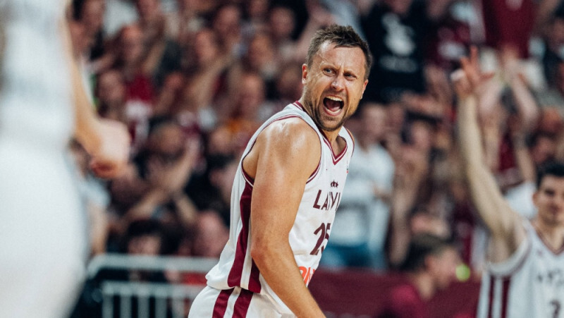 Latvijas vīriešu basketbola izlase pasaules rangā atgūst vienu pozīciju