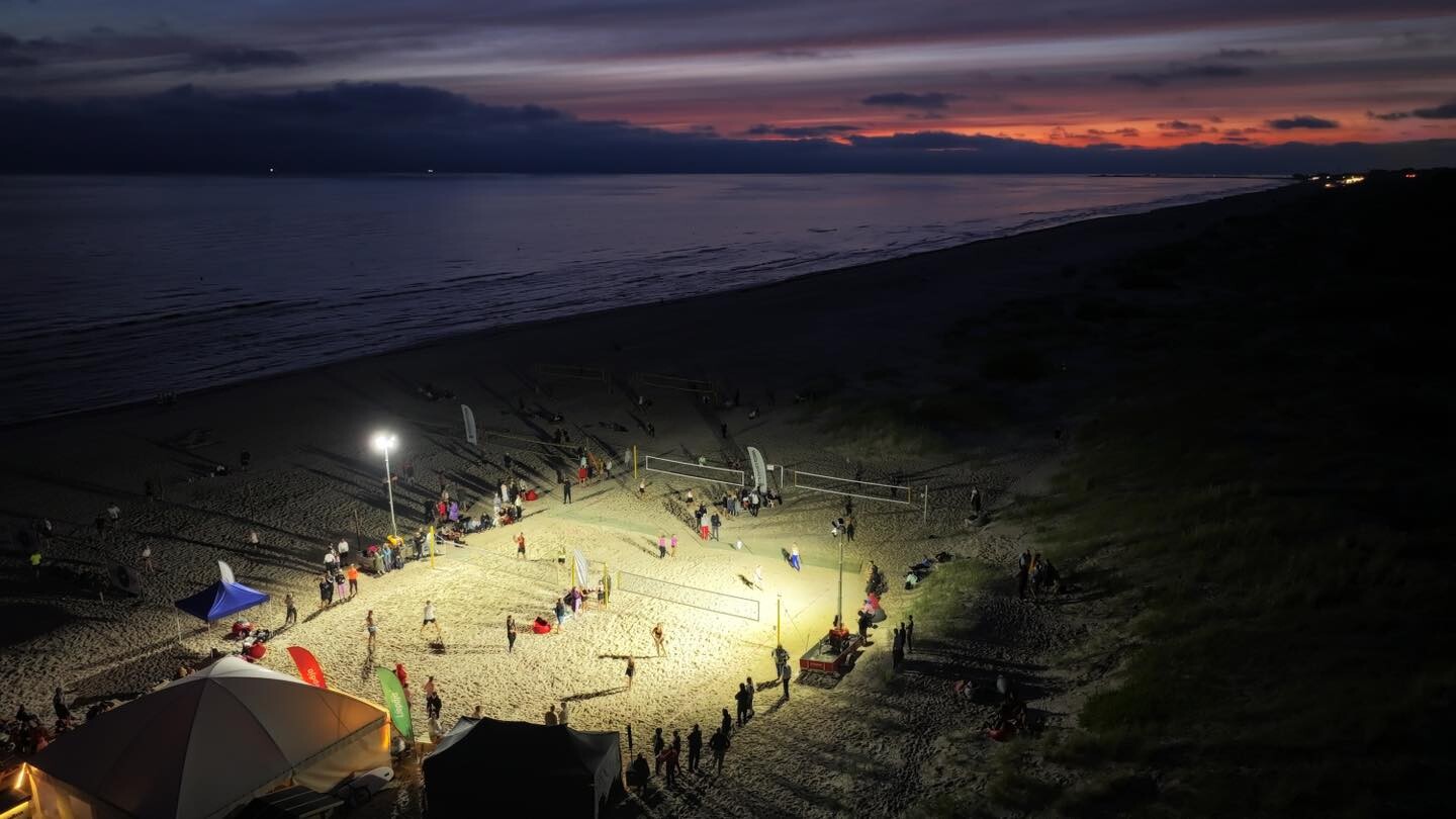 Jau nākamnedēļ norisināsies pludmales volejbola un pludmales tenisa festivāls “Amber Sand Fest Liepāja”