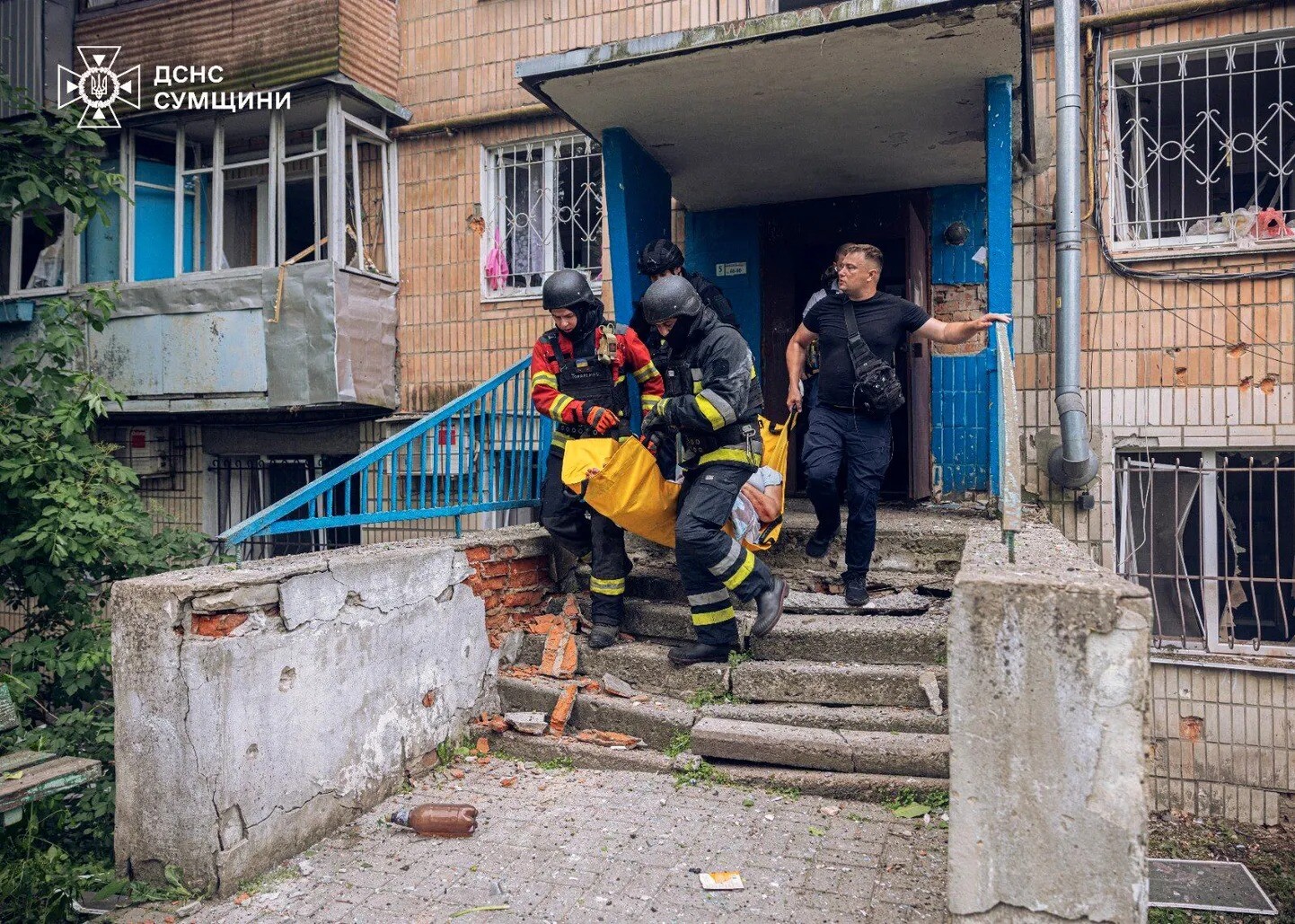 Krievija uzbrukusi Ukrainai ar astoņām raķetēm un 136 droniem