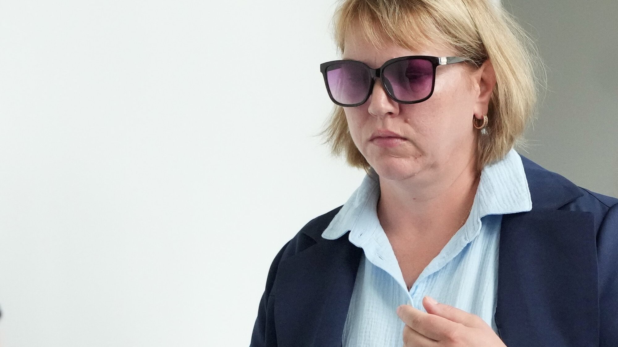 Medikamentu sajaukšanā apsūdzētā Bērnu slimnīcas medmāsa atzīst vainu un nožēlo izdarīto